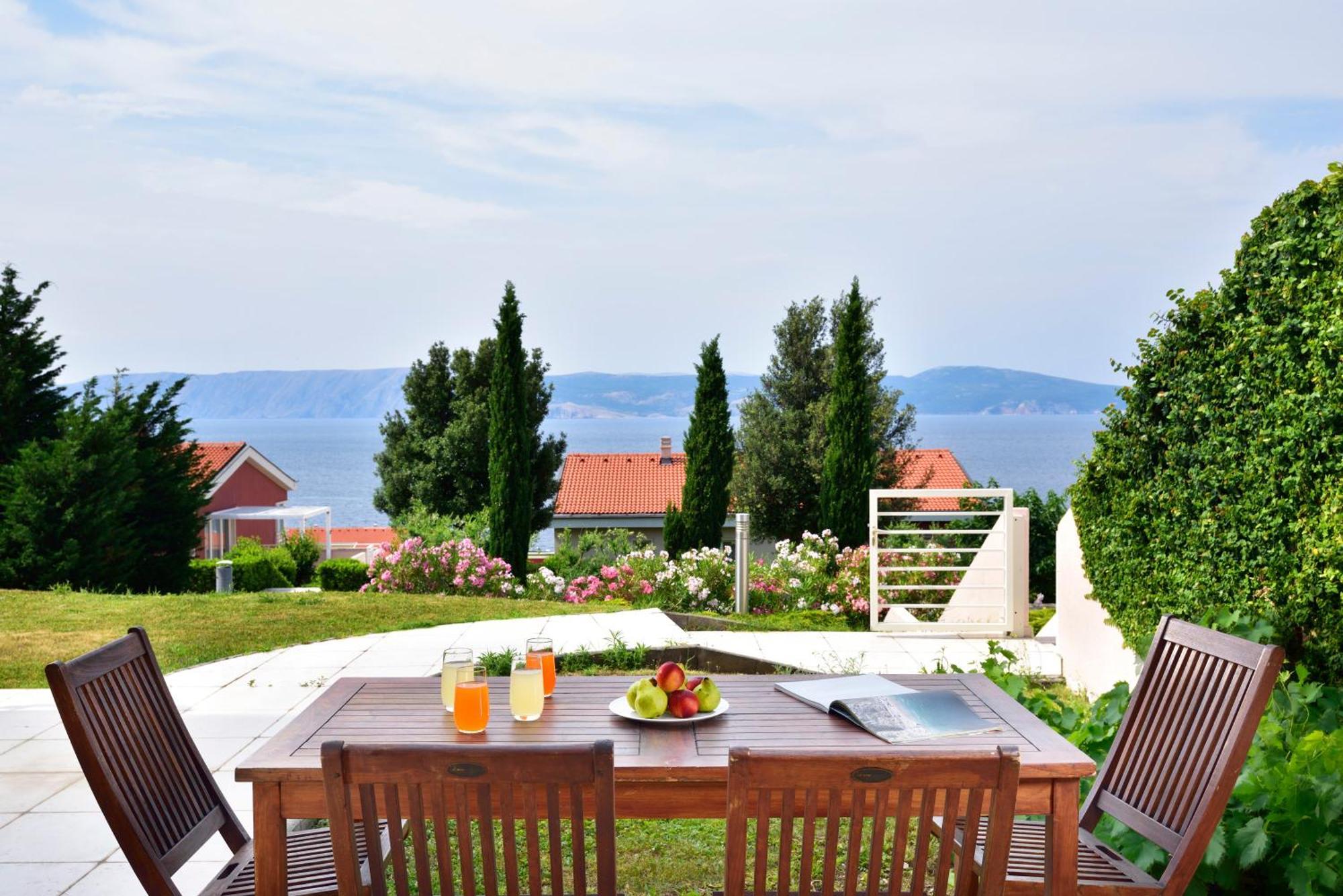 Apartments Grand Novi Vinodolski Resort Exterior foto