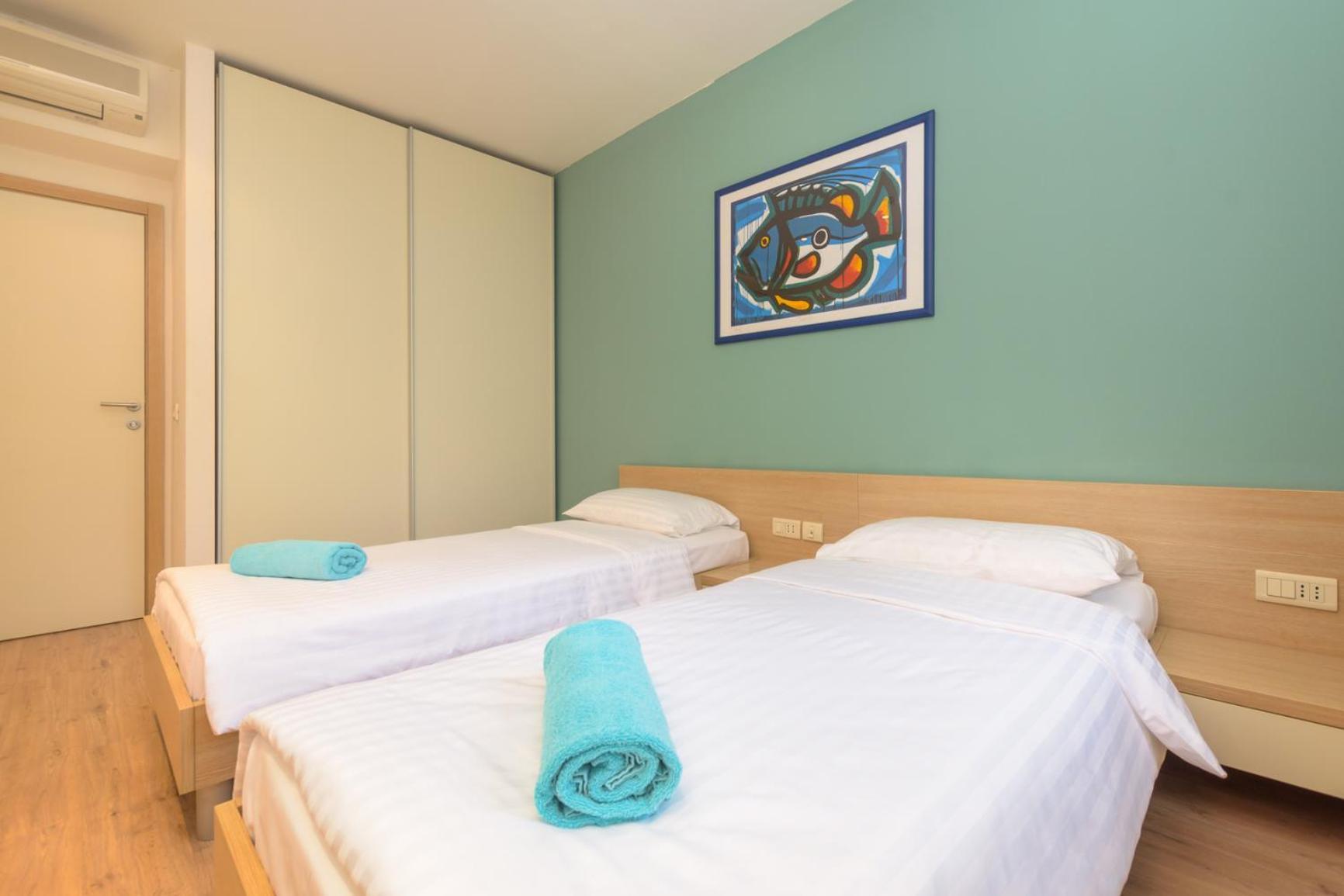 Apartments Grand Novi Vinodolski Resort Quarto foto