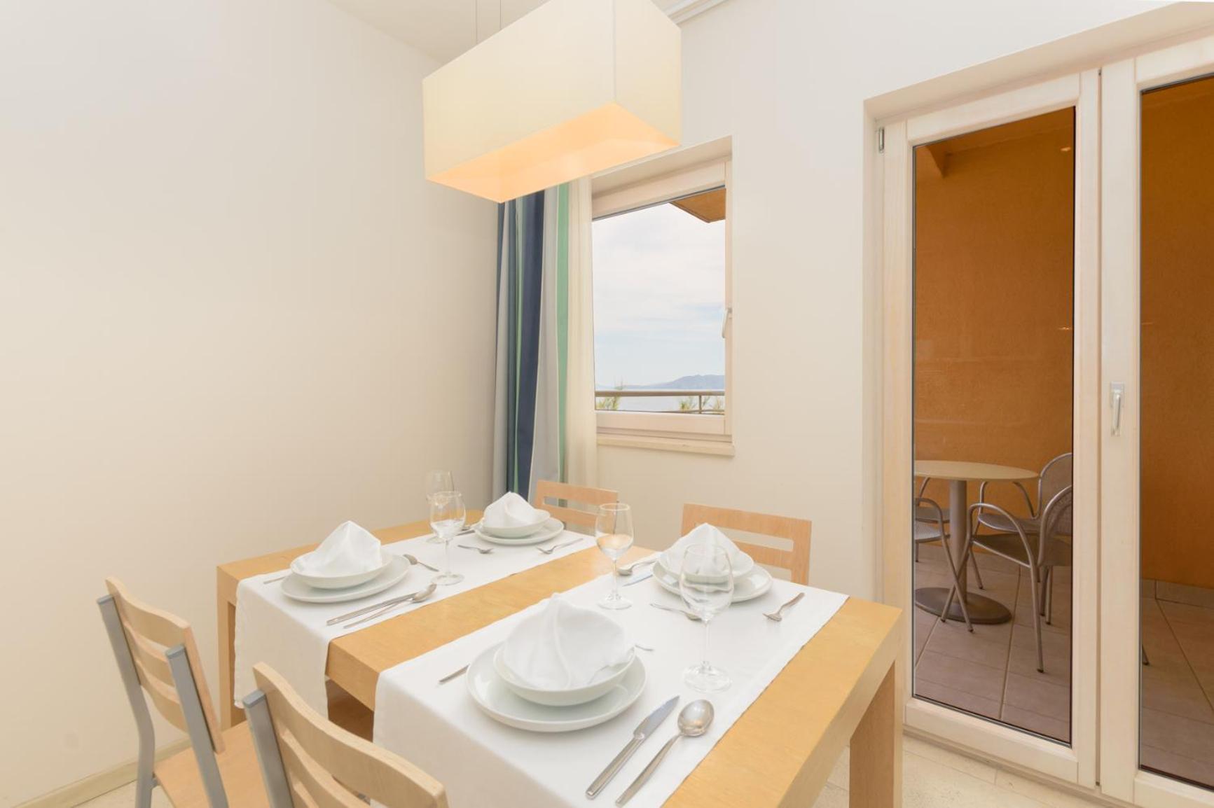 Apartments Grand Novi Vinodolski Resort Quarto foto